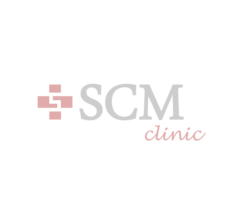 Logo SCM Clinic na białym tle